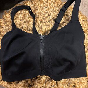 Victoria's Secret Knockout Front-Close Sports Bra *BNWOT